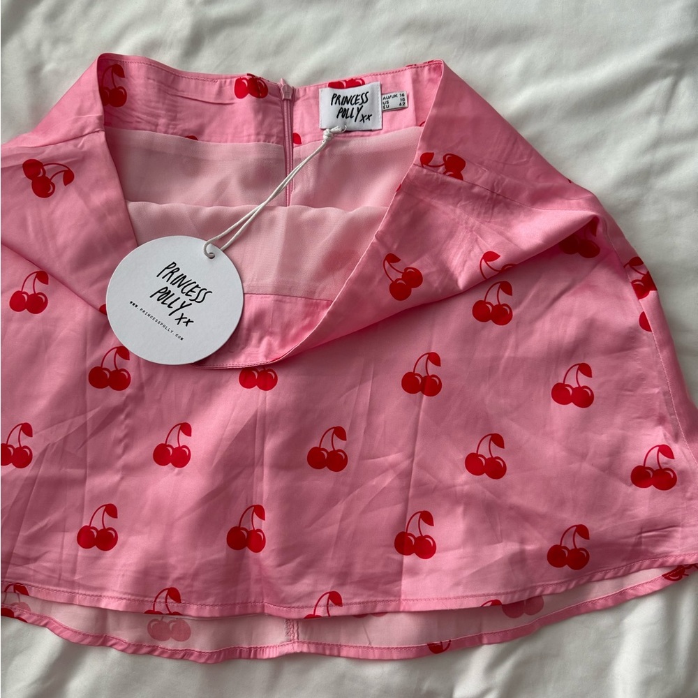 Princess Polly CHERRY Skirt NWT - Size Large